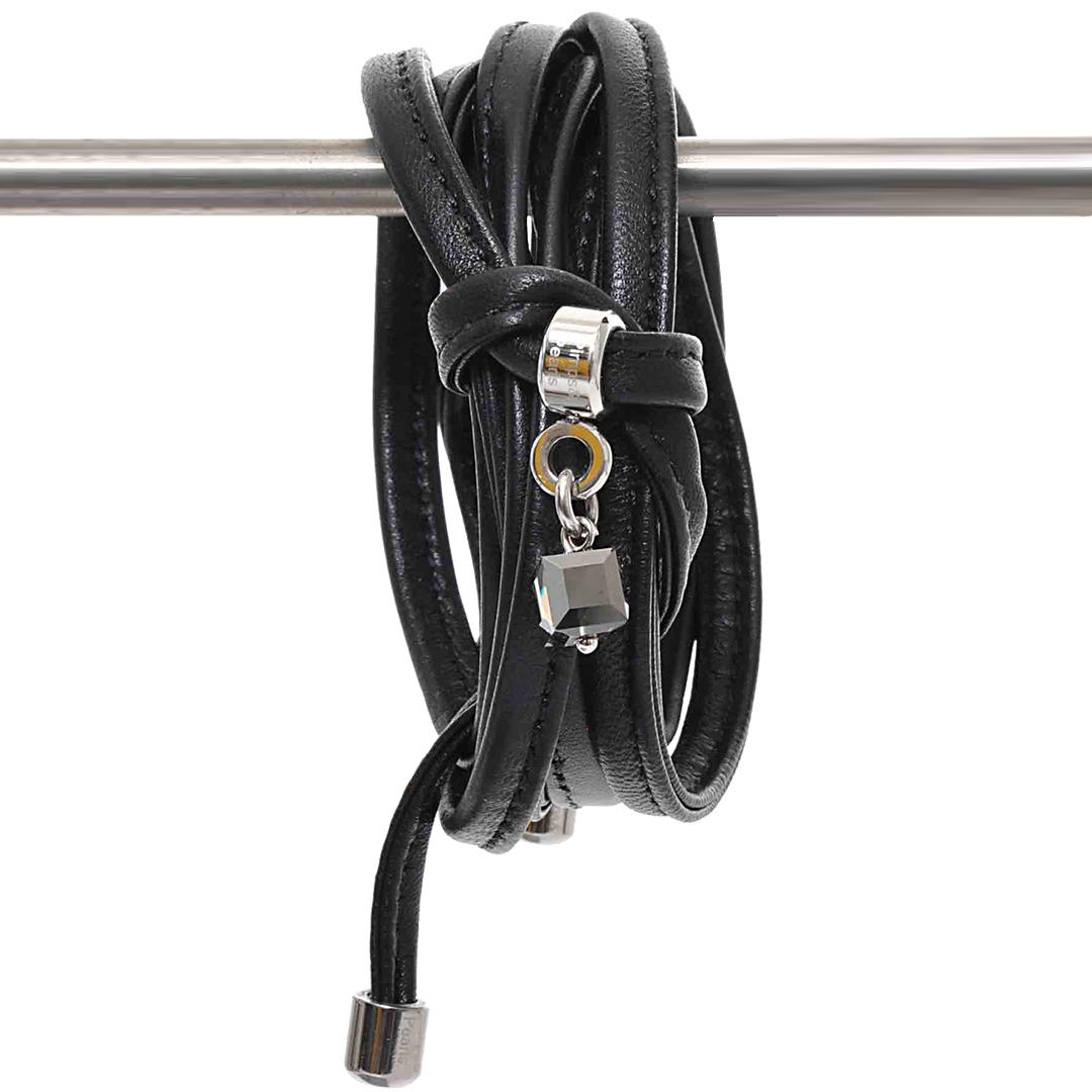 176 Infini Style 01 Black