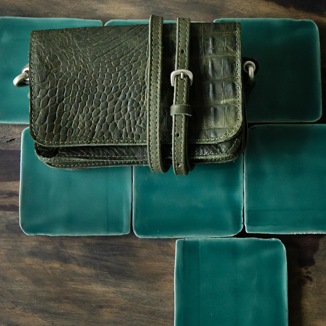 668 Tasss 15 Paris 12 Vintage Olive