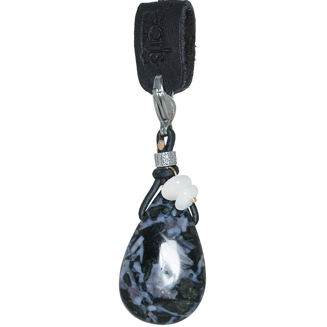 680 Saya Mala Charm Specials 21 Blizard Stone