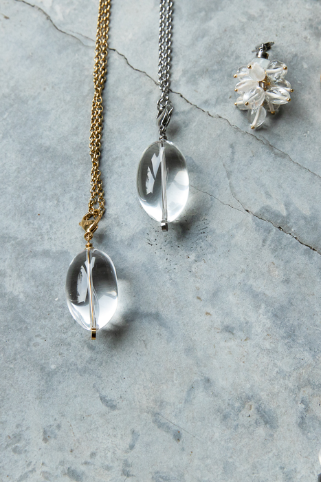 872 01 Edelsteen bedel Bergkristal met edelstaal ketting zilver